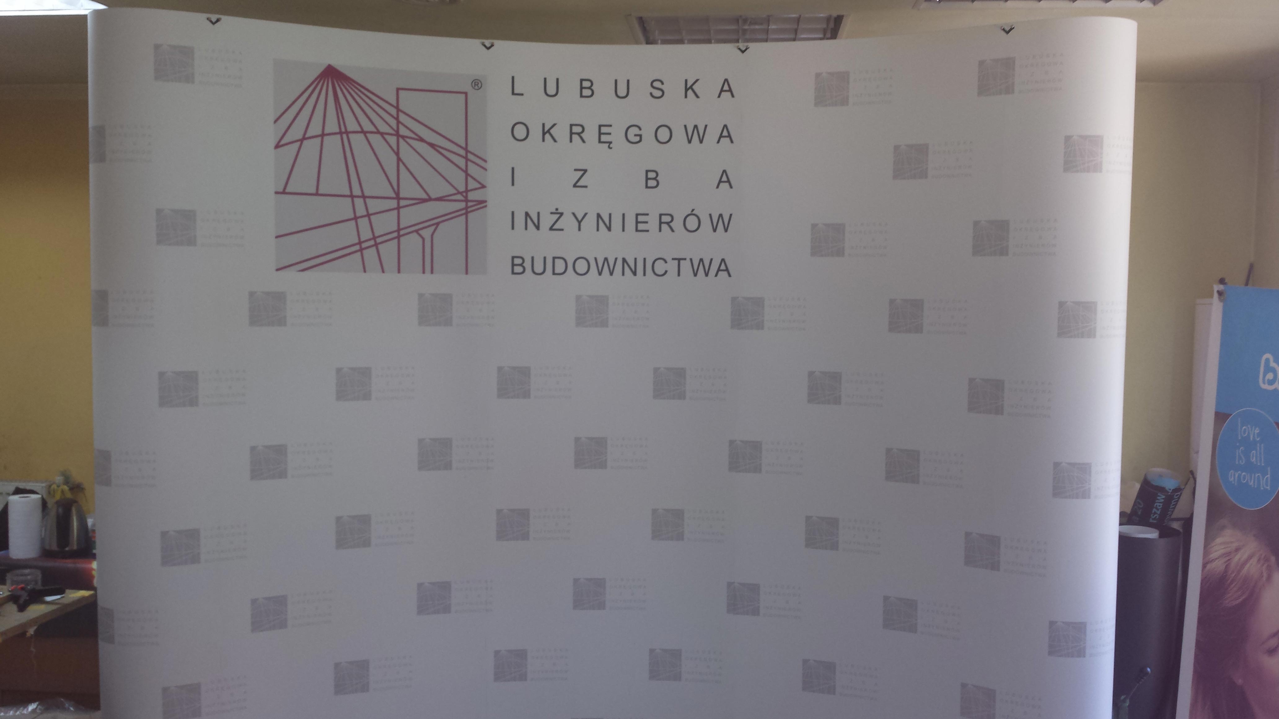 scianka reklamowa Kraków | Ścianka reklamowa łukowa 3x3