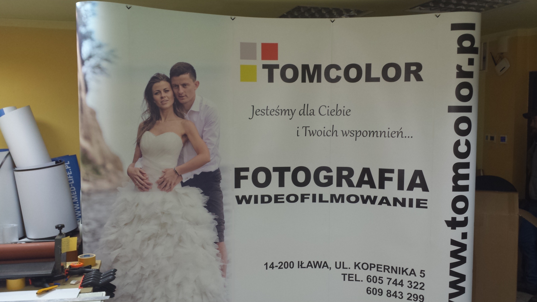 scianka reklamowa Kraków | Ścianka łukowa POP UP 3x3 z wydrukiem